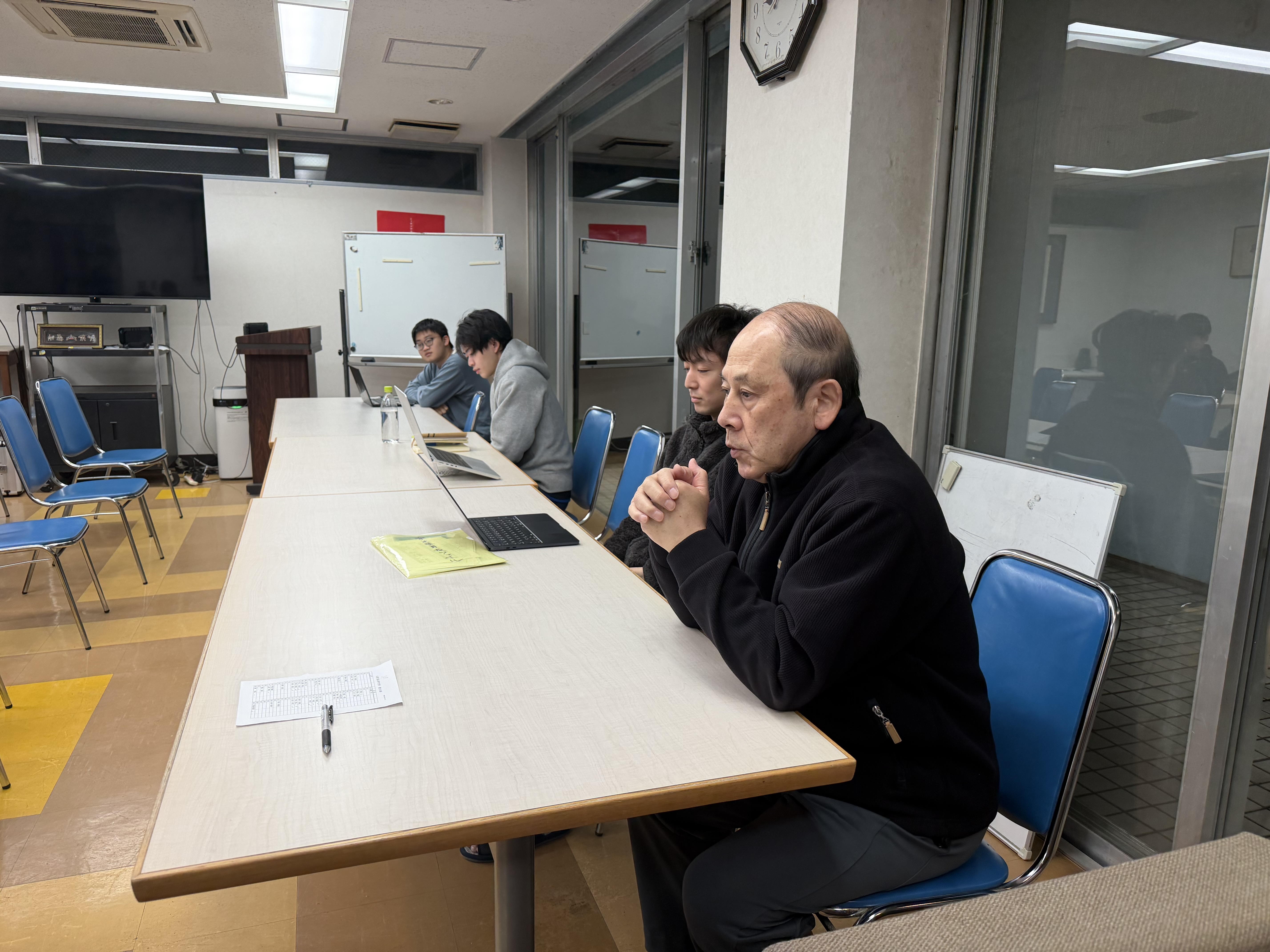 寮生大会の様子。多くの寮生が参加しました