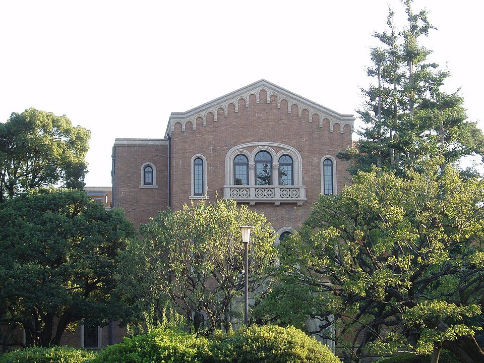 一橋大学国立キャンパスの風景
