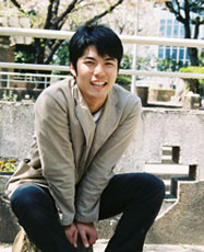 番組でMCを務める長島君