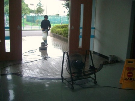 ワックス掛けの様子2