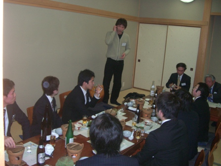 役員・卒寮生懇談会の様子3