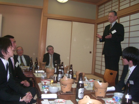 役員・卒寮生懇談会の様子4