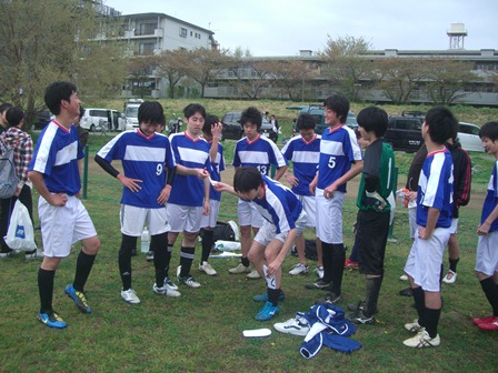 サッカー試合の様子