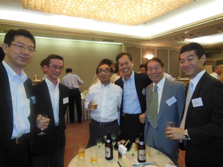 青雲会懇親会の様子