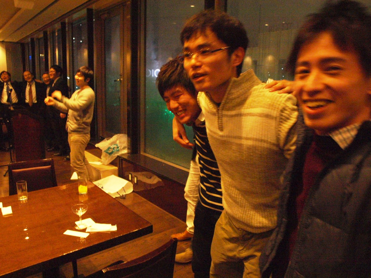 万歳三唱で締めくくり