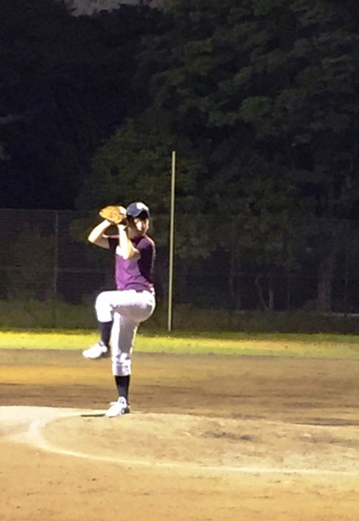 守備につく青雲寮チーム