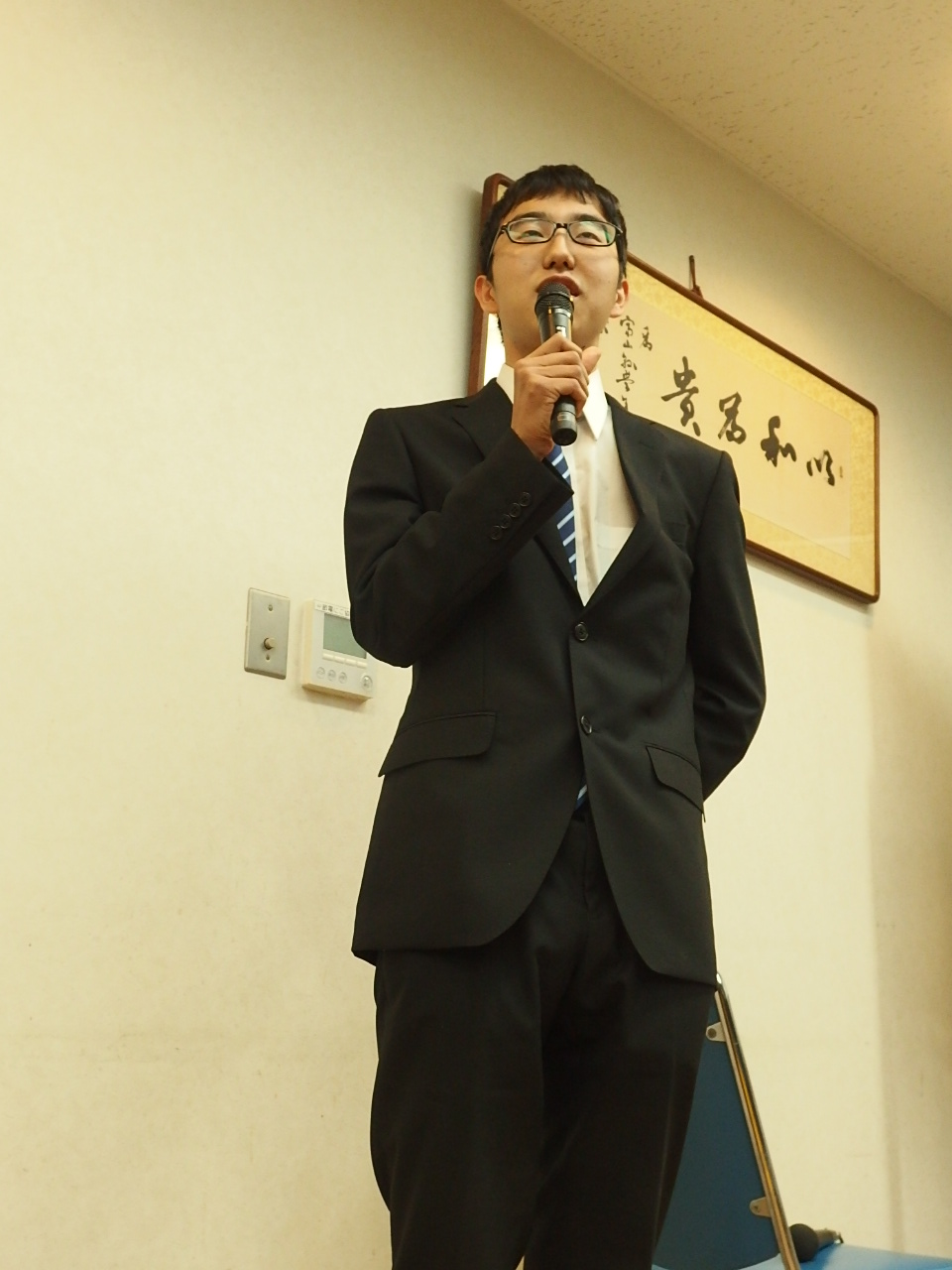 食事会の様子①