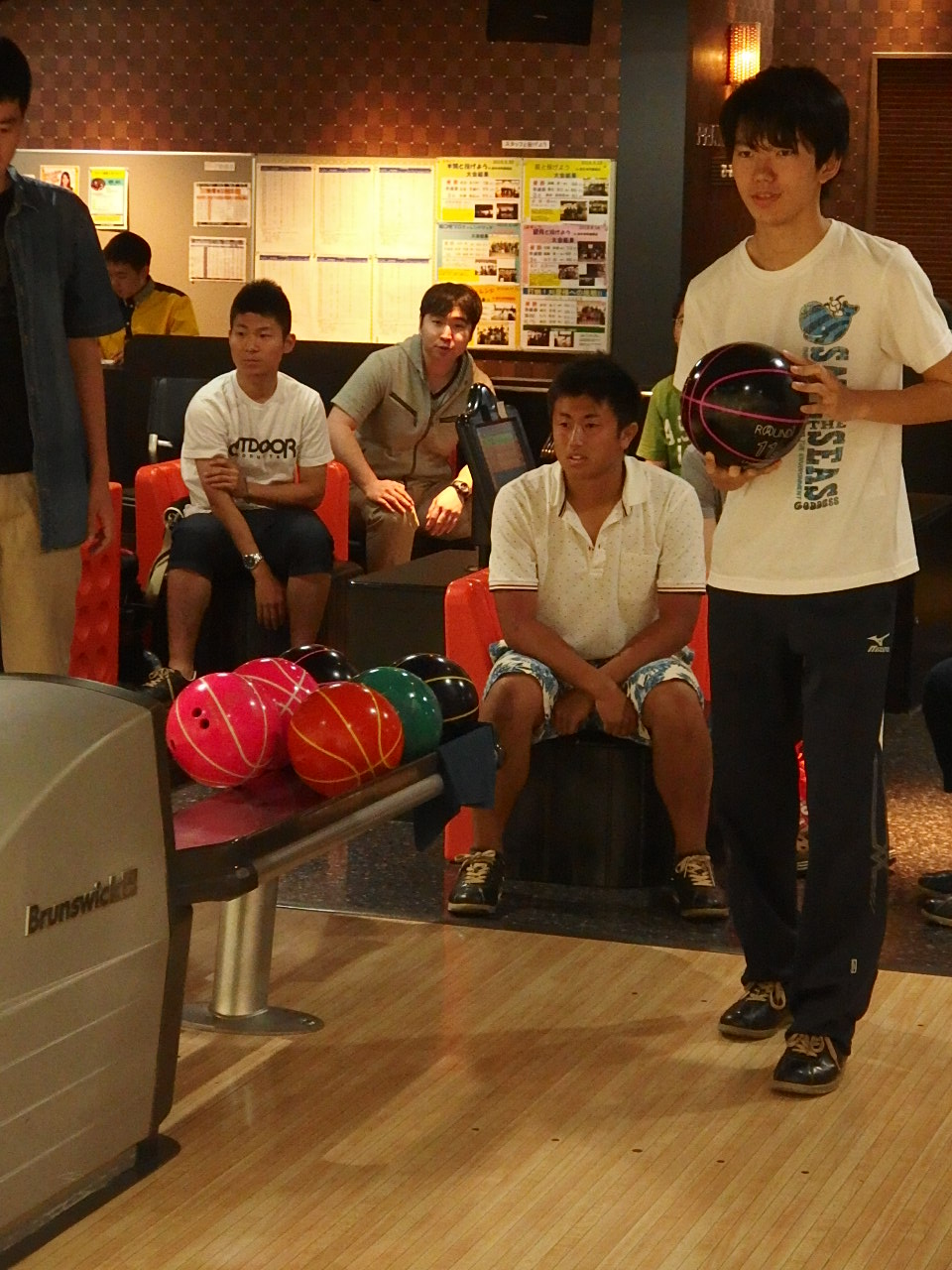 ボーリング大会の様子⑤