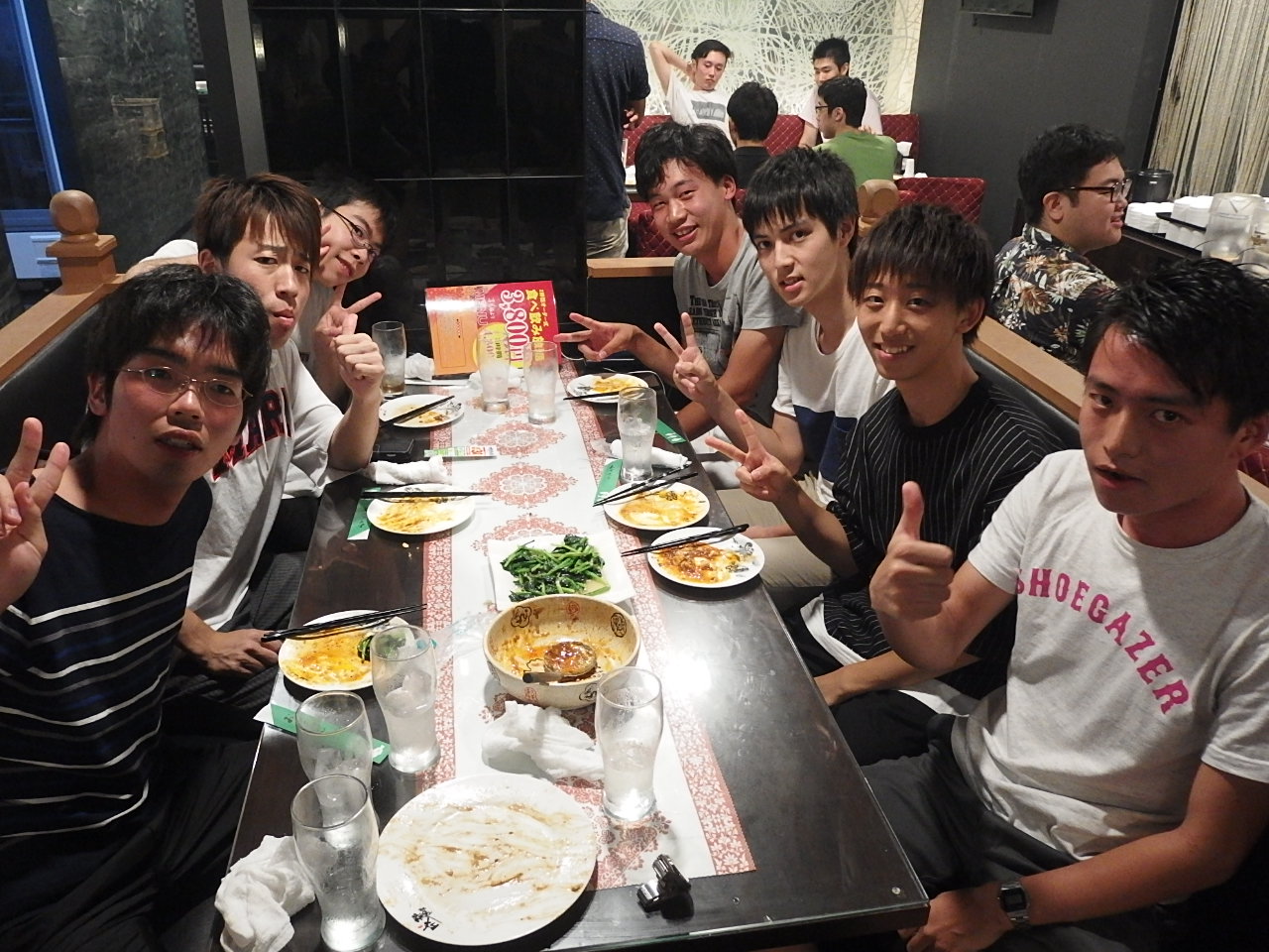 和やかな雰囲気の会食