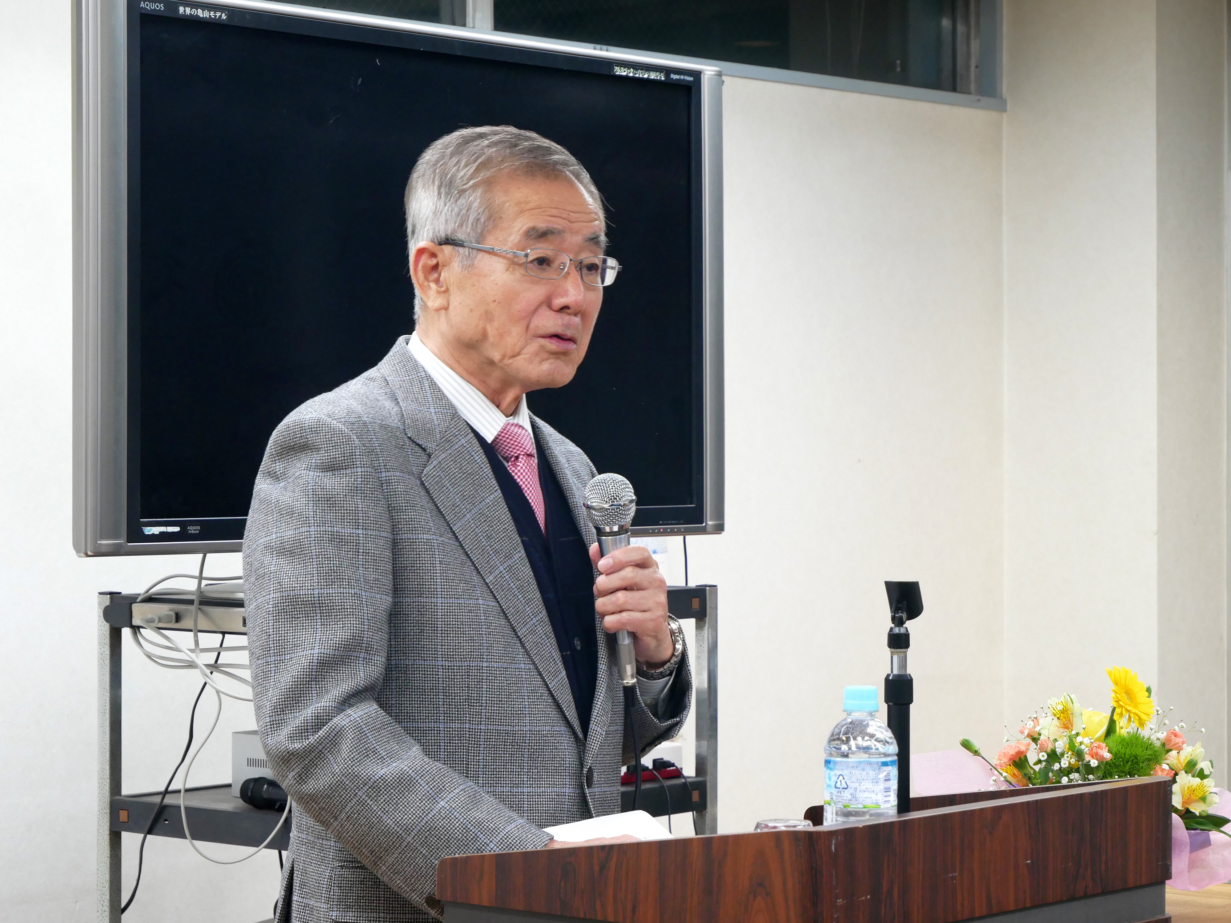 在寮生代表の祝福