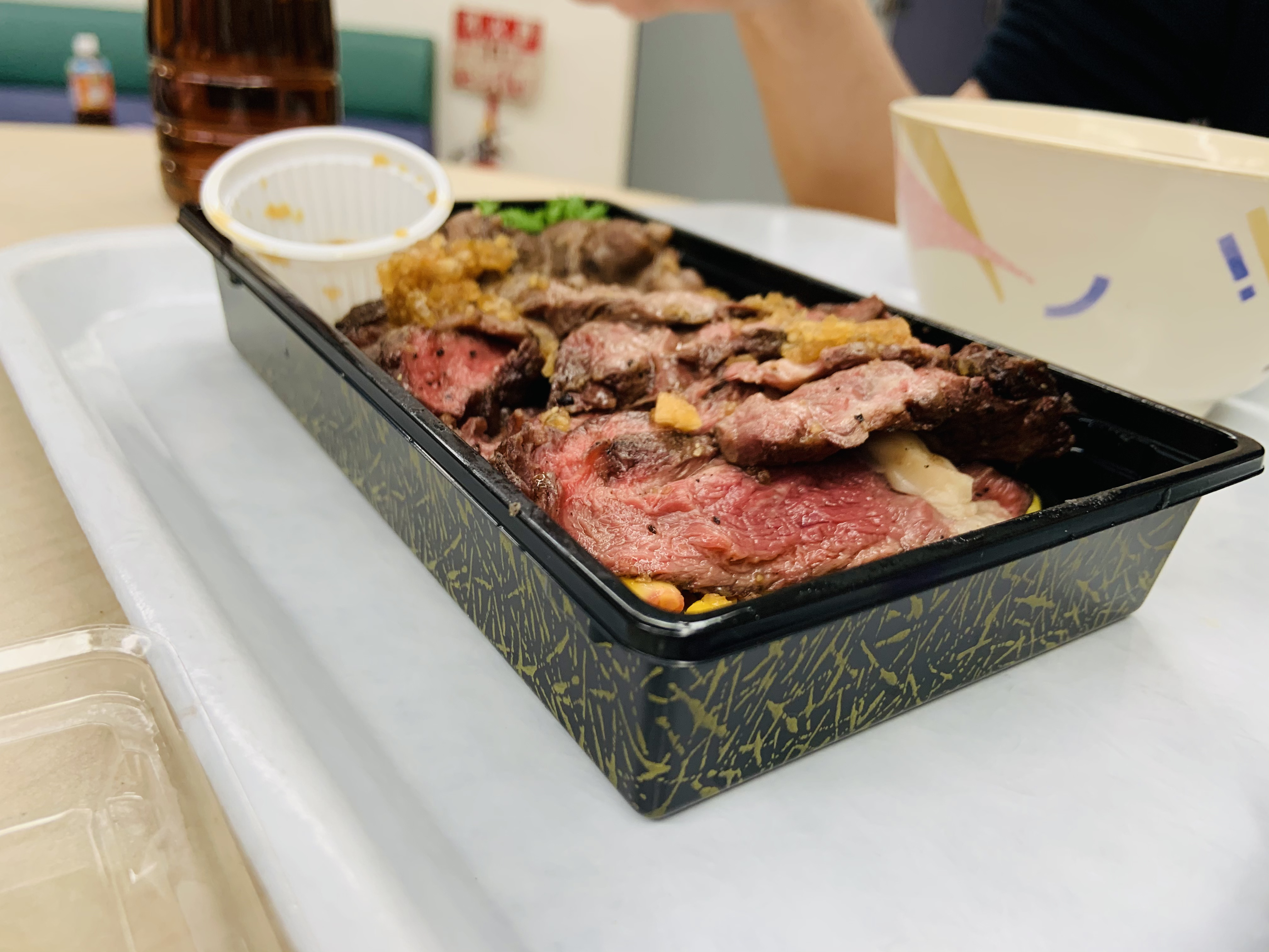 手づくりの肉弁当