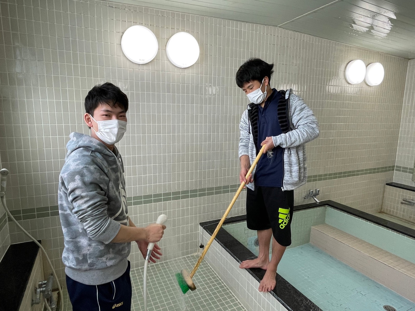 脱衣所の清掃