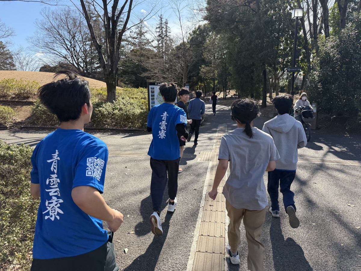 走り終えた後も声を掛け合い、次のメニューへ